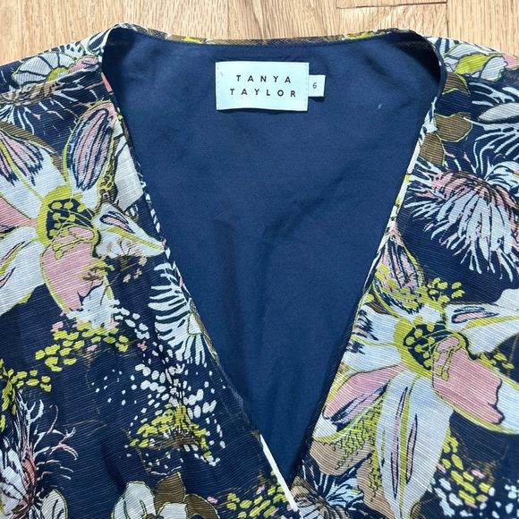 TANYA TAYLOR blaire midi dress linen-silk floral ruffle flutter faux wrap size 6 - Picture 3 of 16